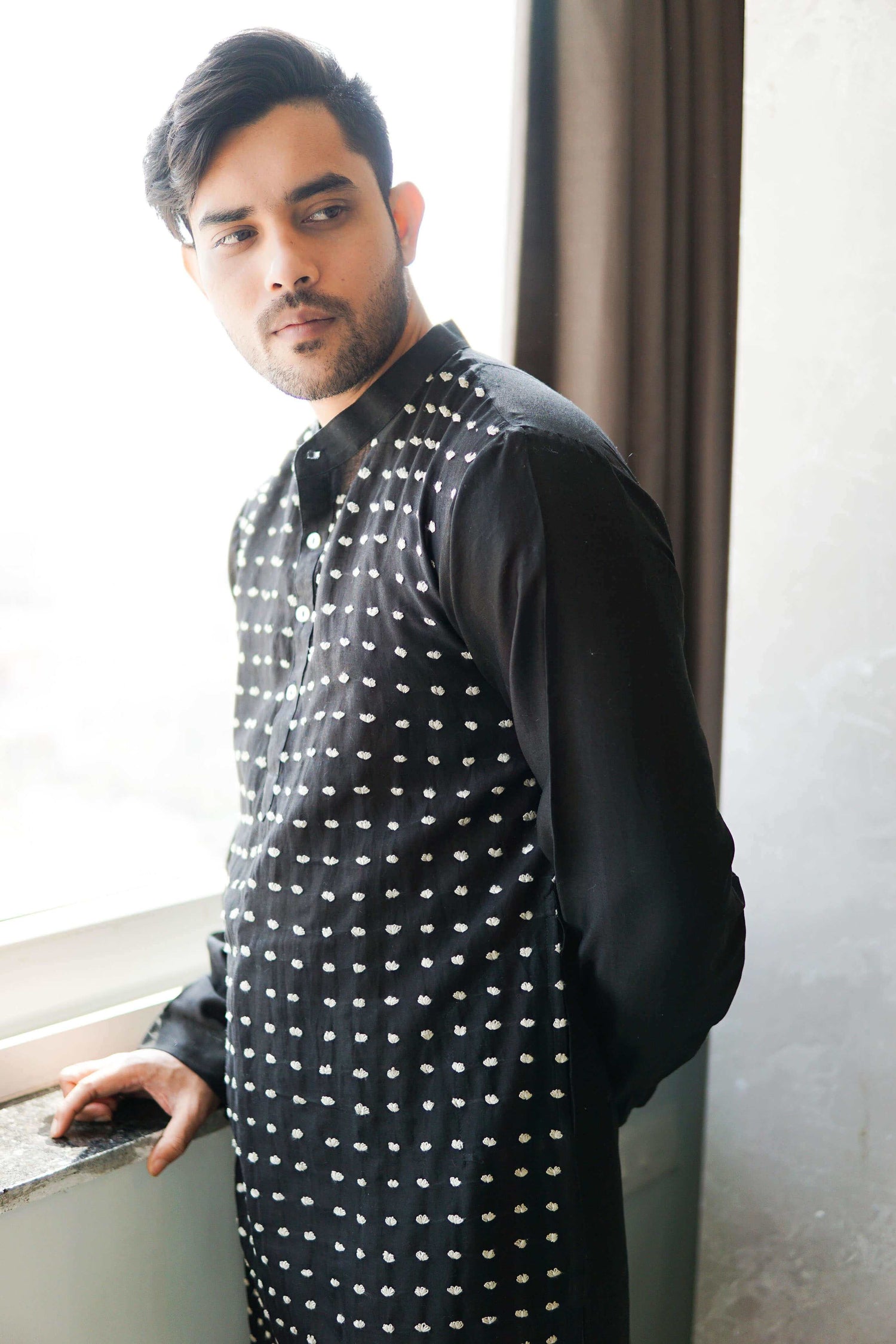 Anantha-Men's  Chanderi Hand Embroidered Straight Kurta-bihart