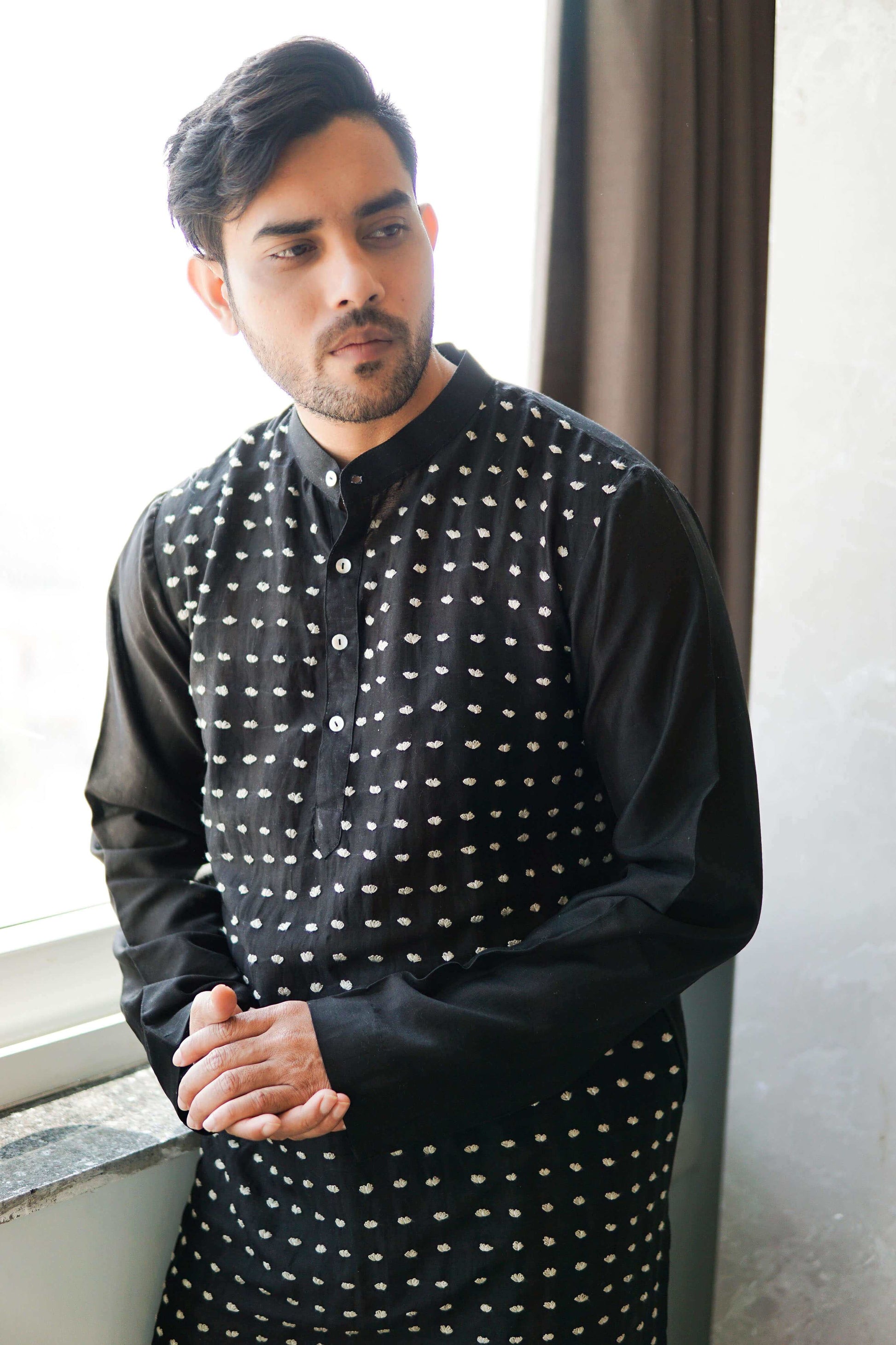 Anantha-Men's  Chanderi Hand Embroidered Straight Kurta-bihart