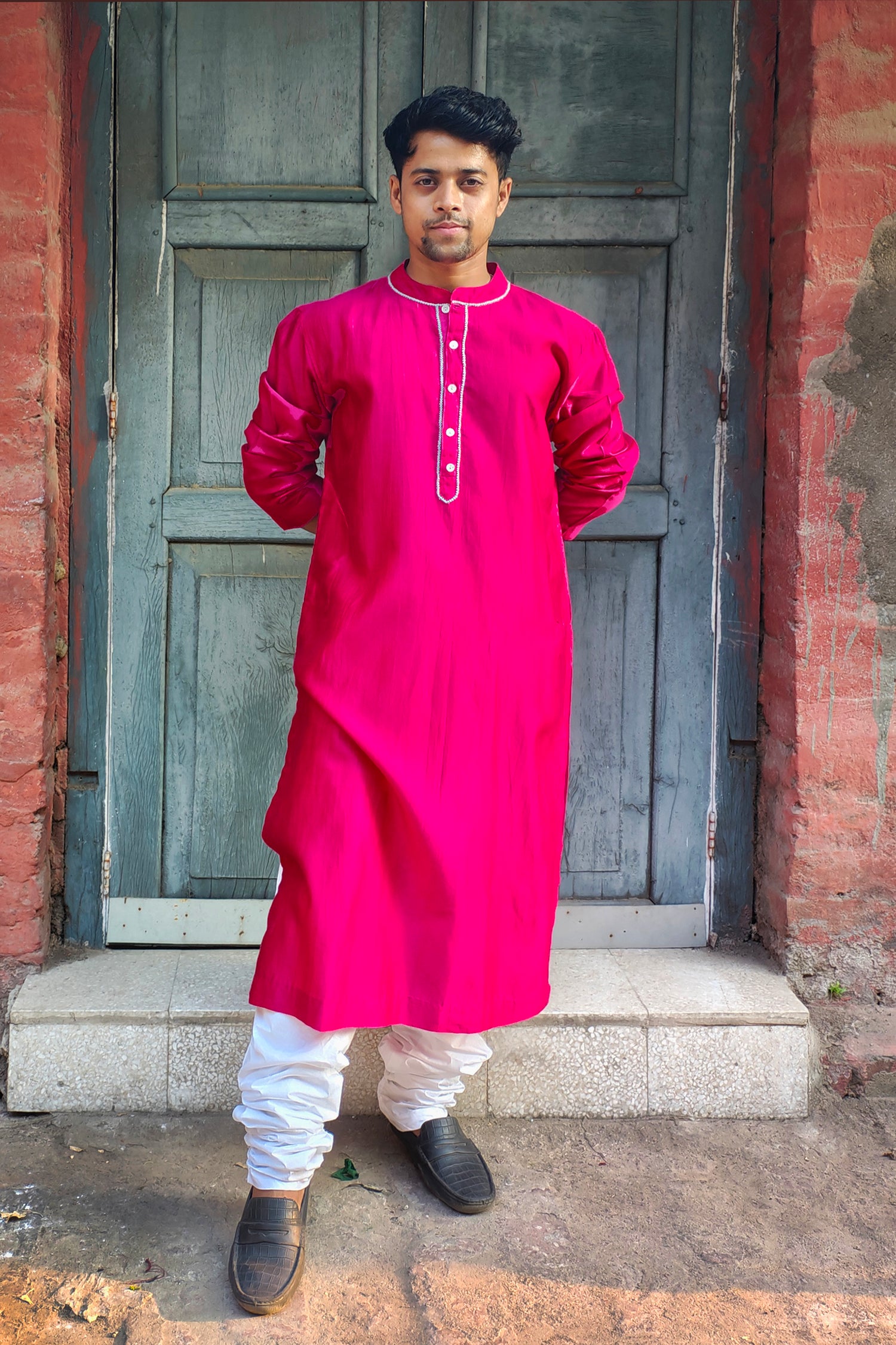 Men's-Chanderi Pink Embroidered Kurta-bihart
