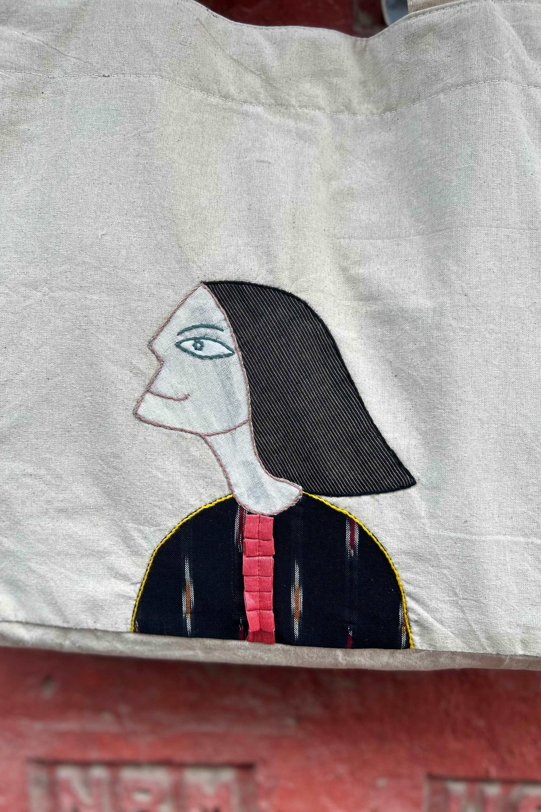 Short Hair Girl Hand Applique Tote Bag-bihart