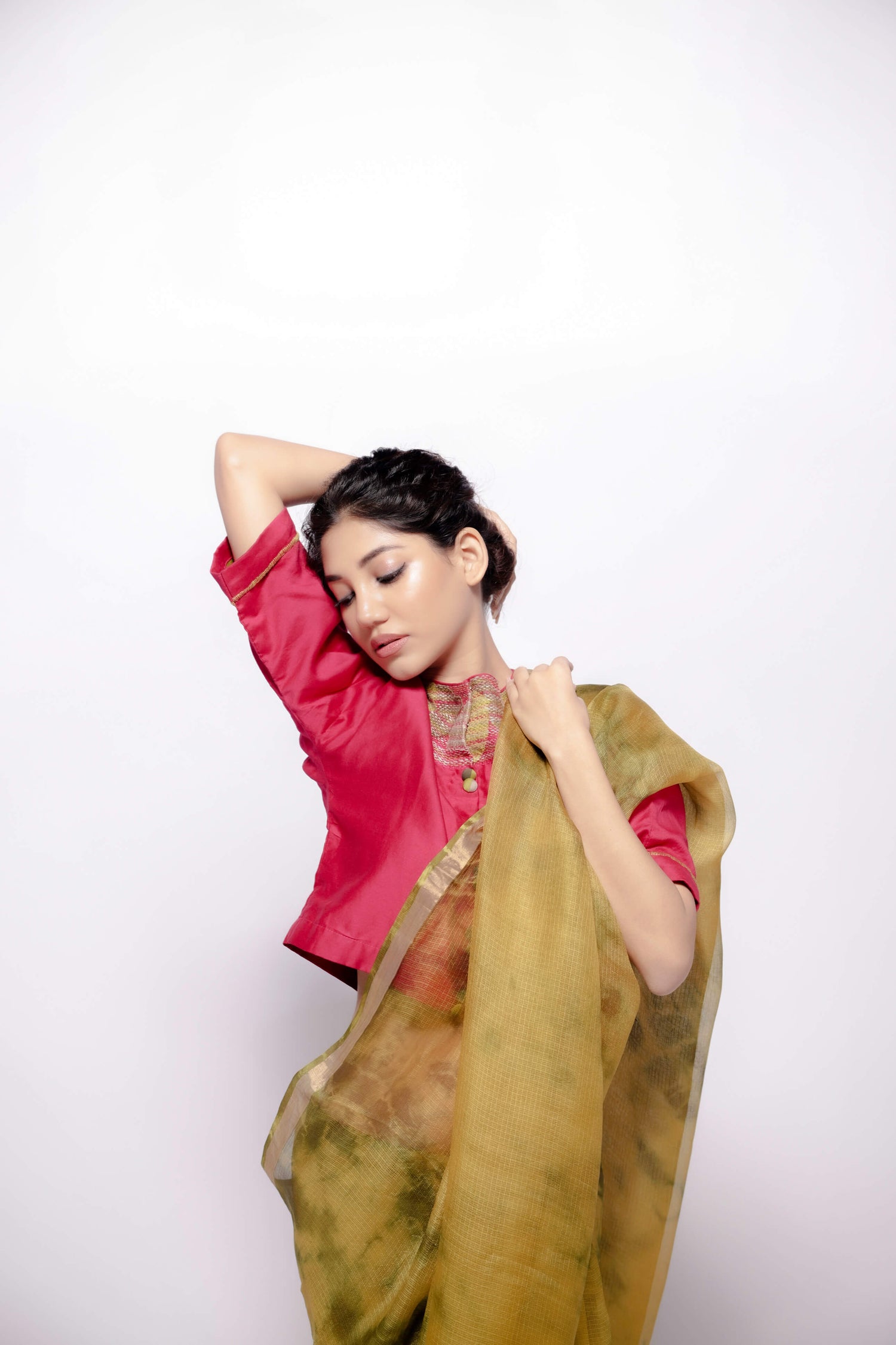 Chanderi-Pink Crop Top with Sujani Work on Neck line.-bihart