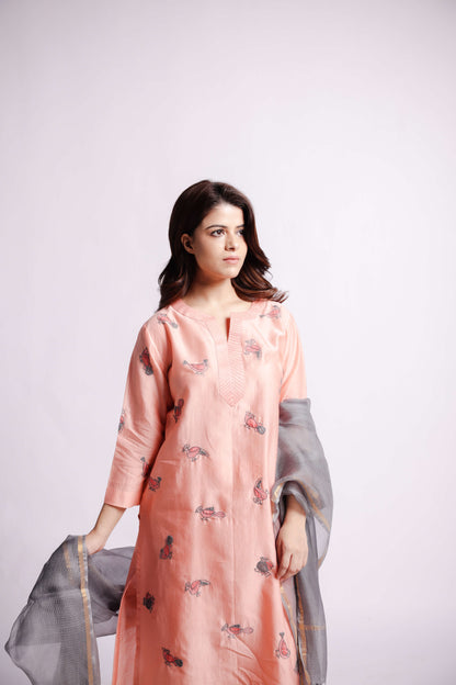 Peach-Bird Applique and Sujani Kurta Set with Kota Silk Dupatta-bihart