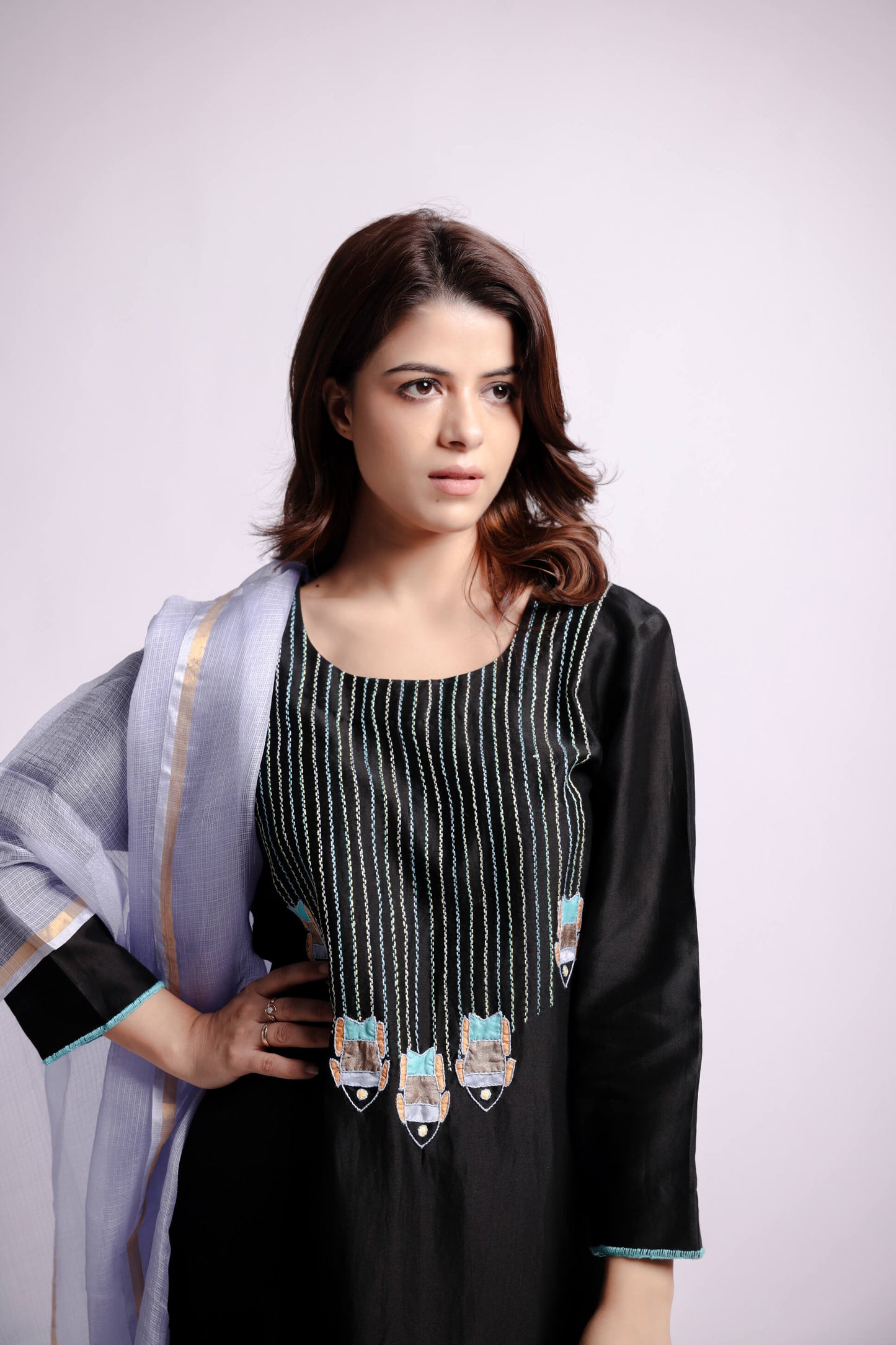 Hand-applique and Sujani Kurti-bihart