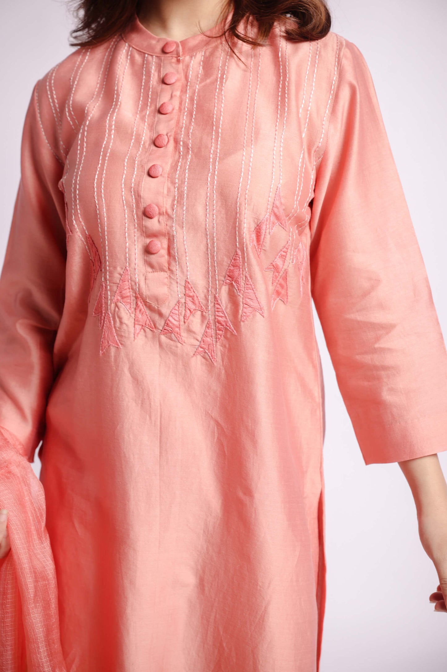 Deep-Peach Applique and Sujani Kurta Set with Kota Silk Dupatta-bihart